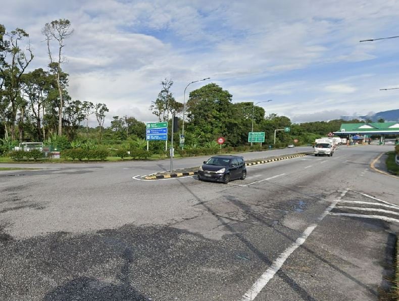 Tapah, Perak – 1.85 acres Freehold Orchard with Bungalow in a matured residential area (Facing Main road and with great accessibility)