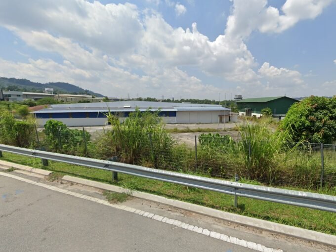Semenyih – 4.8 acres to 33 acres Freehold Zoned Industrial Land For Sale