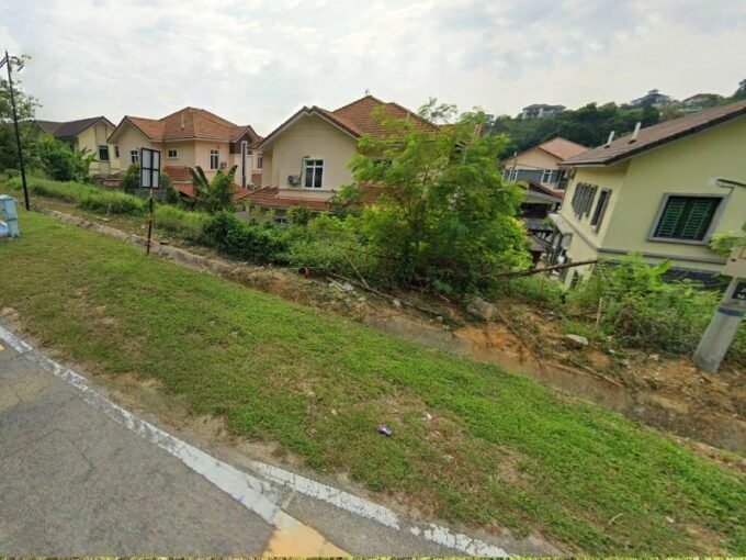 Dengkil, Selangor – 3.5 acres Zoning Residential Agriculture Land